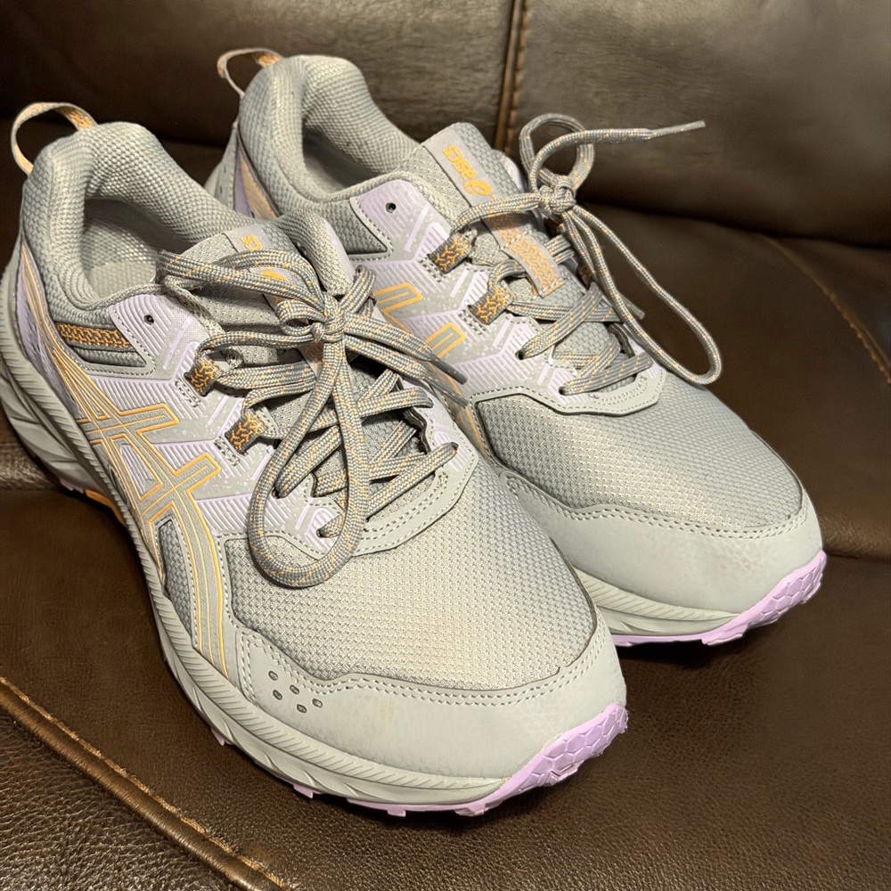 ASICS Women's Gray and Pink Athletic Shoes